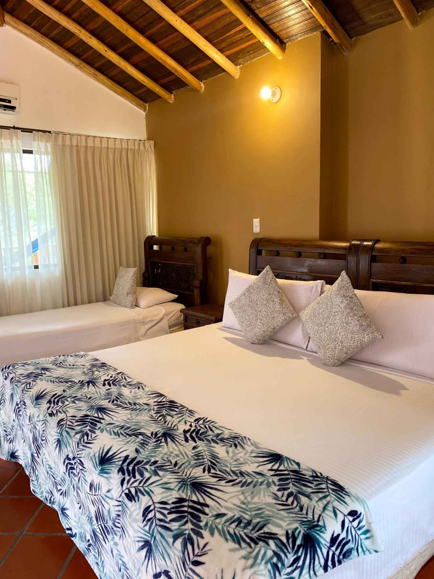 Hotel Campestre La Trinidad San Gil Exterior photo